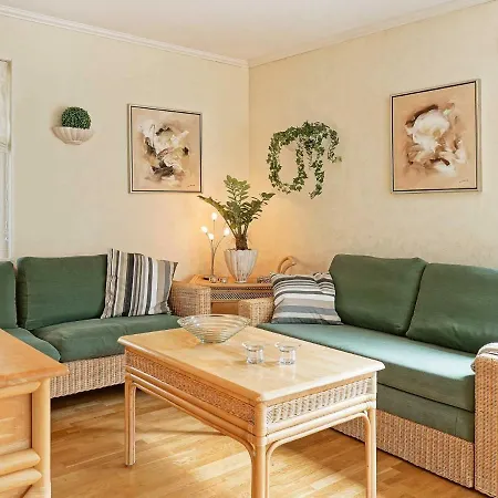 Three-bedroom Holiday In Nexo 19 Casa vacanze *